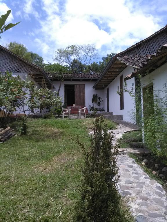 Hostal Altos Del Magdalena San Agustín Exterior foto